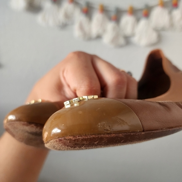 Tory Burch Jolie Leather Slip On Ballerina Flat Tan Brown Logo Casual 7 - Picture 7 of 10